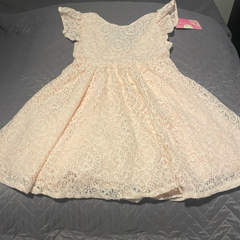 Lace dress, light pink